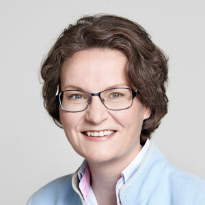 Ina Scharrenbach, Ministerin MHKBG NRW